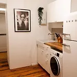 Apartment Artistic In The Heart Of Berlin