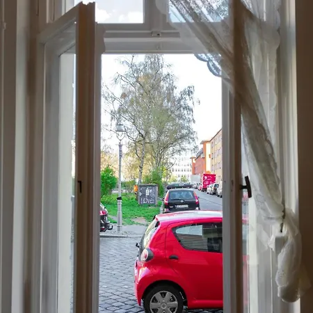 Apartment Artistic In The Heart Of Berlin