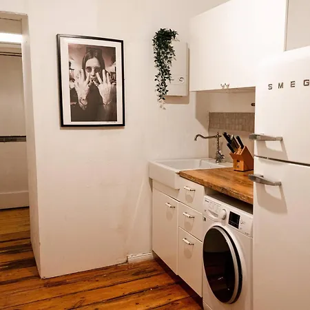 Apartment Artistic In The Heart Of Berlin